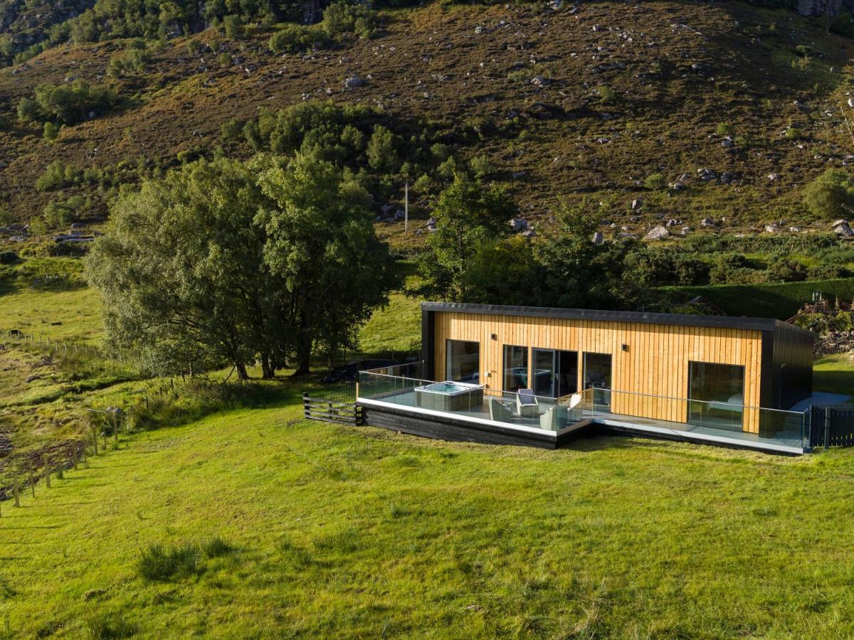 Birches Lodge With Hot Tub Dundonnell Esterno foto