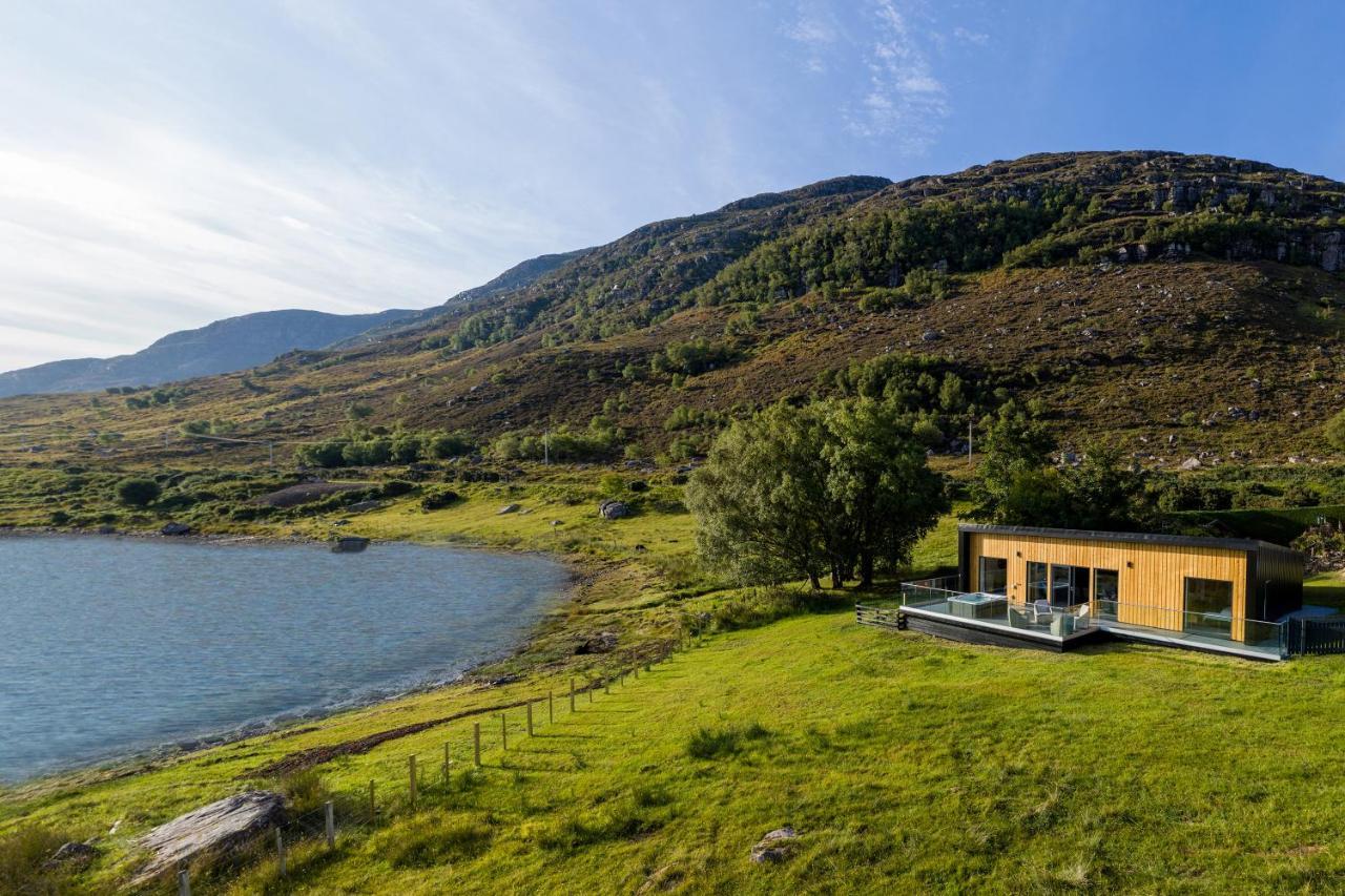 Birches Lodge With Hot Tub Dundonnell Esterno foto