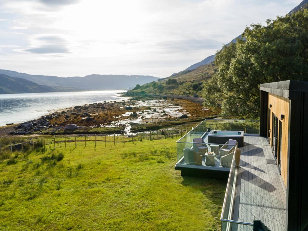 Birches Lodge With Hot Tub Dundonnell Esterno foto